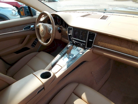 PORSCHE PANAMERA 4.8 V8 TURBO 500 CV   *********** 1 ERE MAIN CARNET D ENTRETIEN COMPLET AVEC SEULEMENT 82058 KMS !!! *********